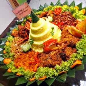 Tumpeng Ukuran Besar Tumpenge Inyong, Tumpeng Purwokerto